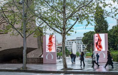 La Maison Lancôme porta la bellesa al cor de Madrid amb la seva innovadora Campanya DOOH, una experiència única i sostenible