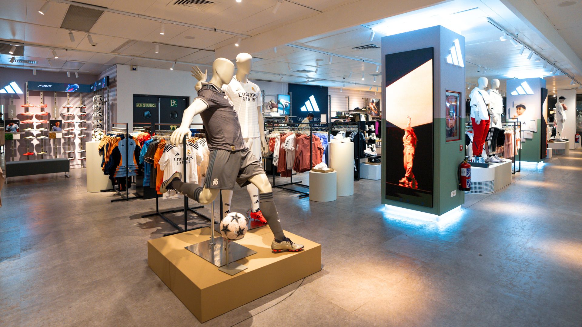 adidas El corte Inglés ECI GOYA Madrid